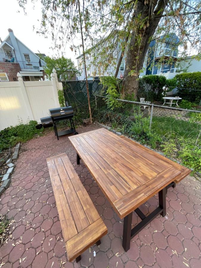 Villa Tranquil Town House With Parking And Laundry - Just 25 Minutes To Time Square! Jersey City Exterior foto